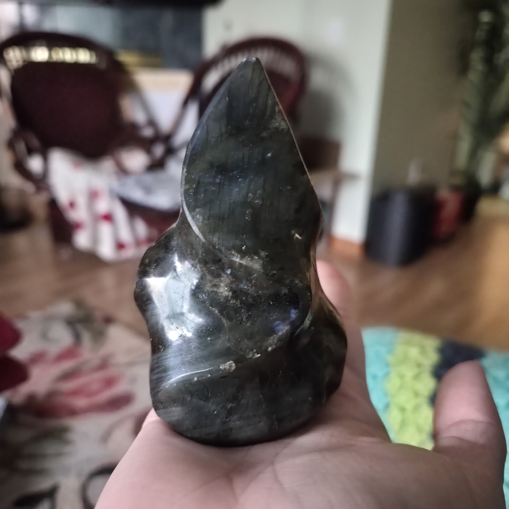 Labradorite Flame Blue Flash